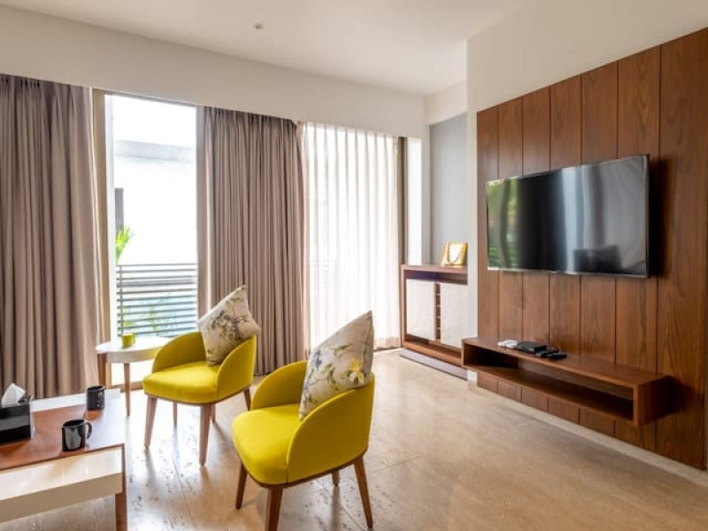 3 bhk luxury stay with shared infinity pool,a Entire apartment in Candolim