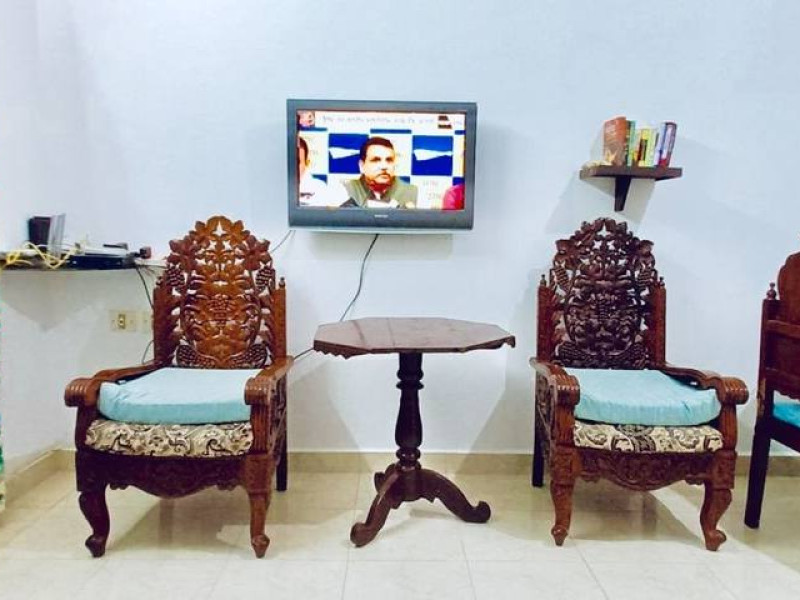Entire Home with a pool view,a 2 bhk apartment in Candolim