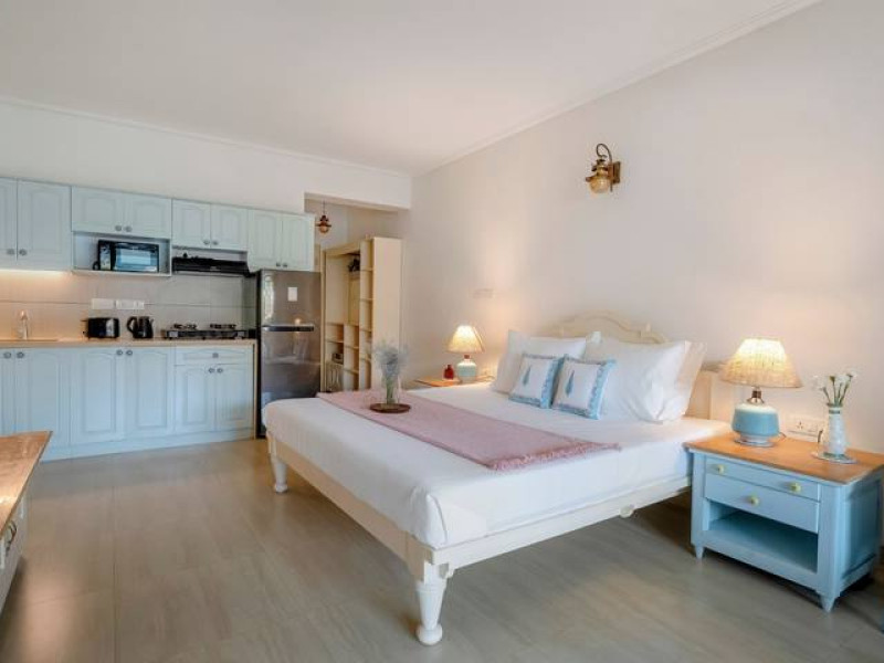 Mangroove Avisa,a 1 BK | Pool | B/w Vagator-Morjim beach