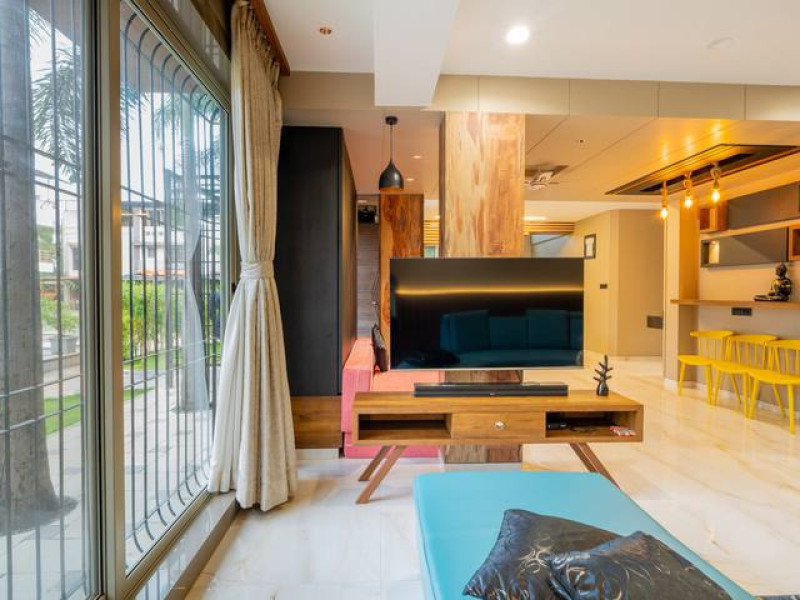 Alaya Stays Imperial,a 5-BHK | Shared Pool | Pure Veg | Khandala Hills