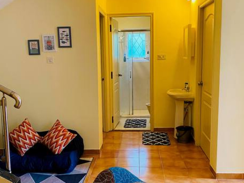 3BR Villa Style Duplex-Wifi,SunDeck,Lounge,PwBckup,a Entire apartment in Arpora